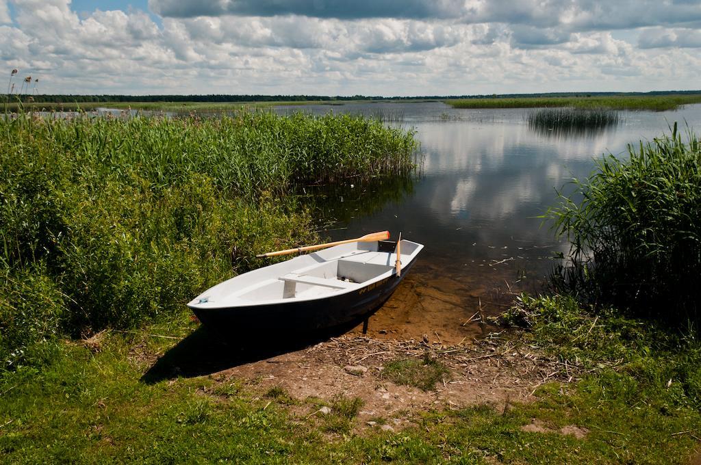 Udens Turisma Attistibas Centrs Baka Hotell Gaigalava Exteriör bild